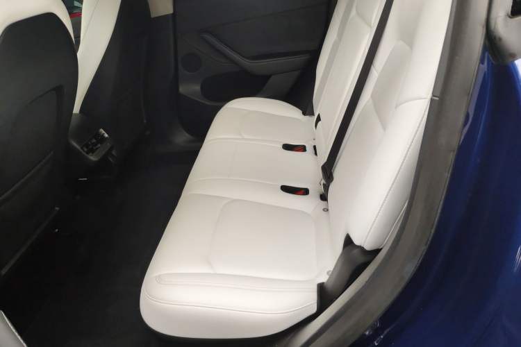 Used Tesla Model Y 2022 Rear-Wheel-Drive Version
