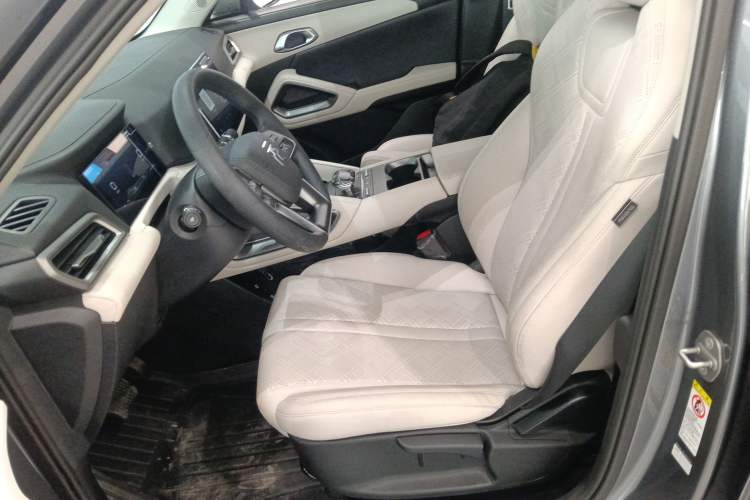 Used BYD Yuan UP 2024 401 km Active Version
