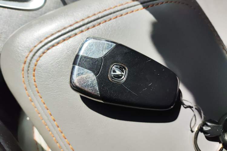 Used Changan UNI-T 2022 1.5T Prestige Version
