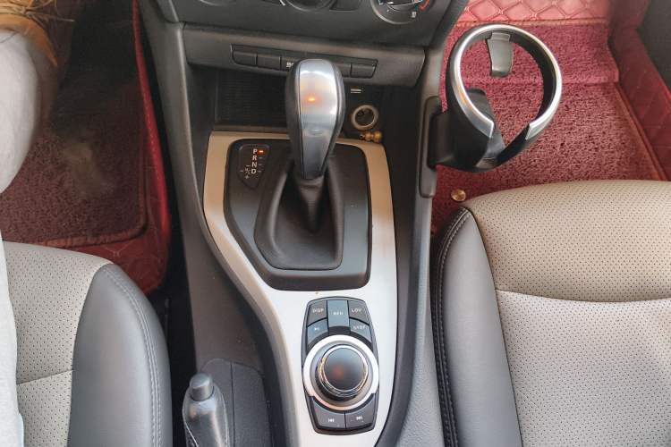 Used BMW X1 2013 sDrive18i Fashion Model
