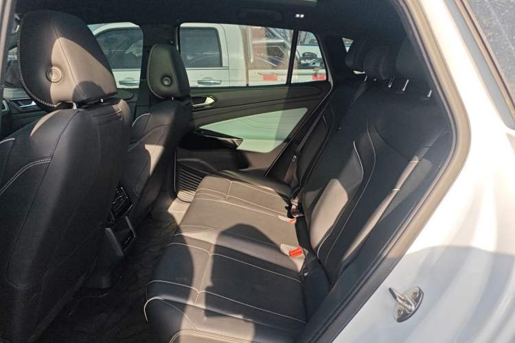 Used Volkswagen ID.4 X 2022 Pure Long-Range Edition
