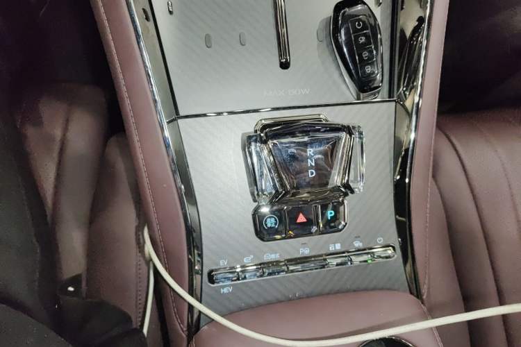 Used Denza Z9GT 2024 1100 Four-Wheel Drive Ultra Version
