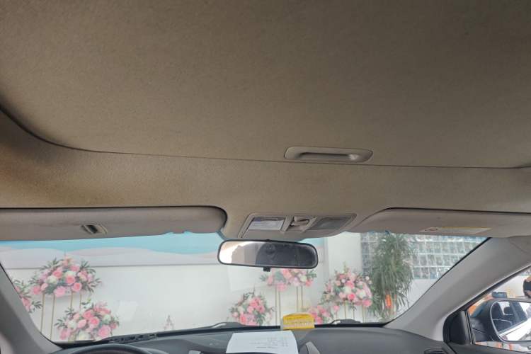 Used Hyundai Elantra 2015 1.6L Automatic Leading Model
