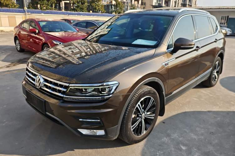 Used Volkswagen Tiguan L 2018 380TSI Automatic All-Wheel Drive Luxury Edition