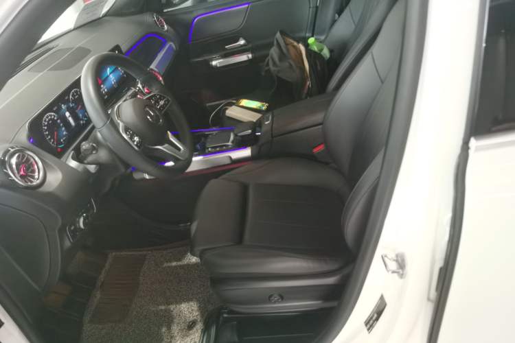 Used Mercedes-Benz GLB 2021 GLB 200 Dynamic Edition
