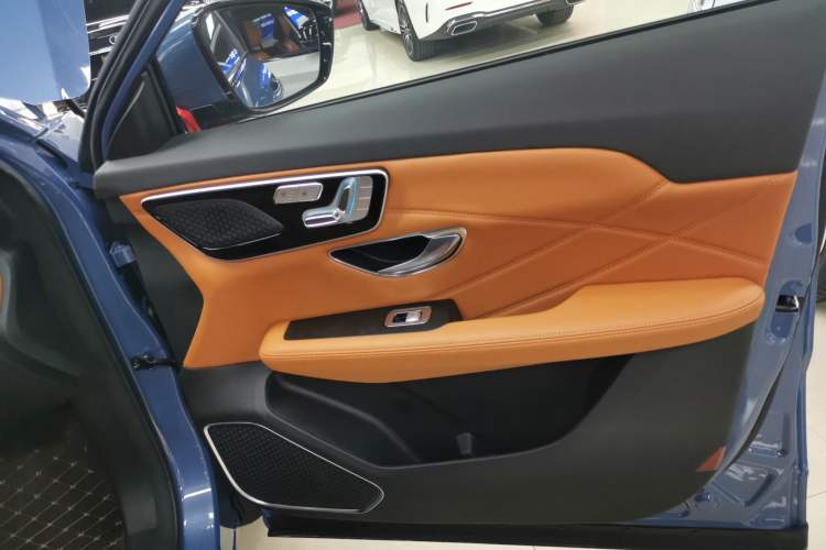 Used JETOUR Shanhai Shanhai L7 2024 1.5T 120km MAX+ 7-Seater
