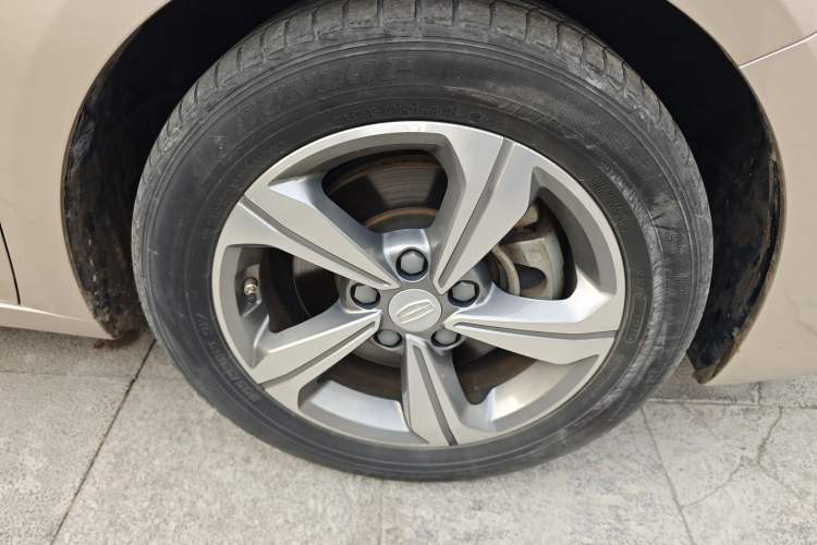 Used Geely Auto Emgrand GL 2019 1.4T Manual Elite Smart Edition
