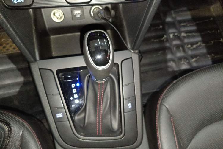 Used Hyundai Elantra 2019 1.4T Dual-Clutch Xuan Dong · Dynamic Model
