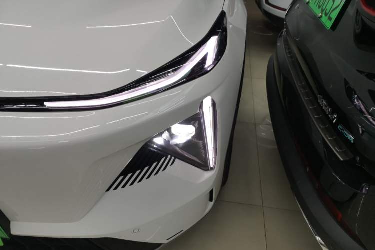 Used  L7 2024 1.5T 115 km PLUS Dragon Edition