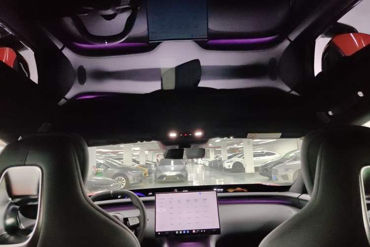 Used  YU7 2025 Ultra-Long Range High-Performance All-Wheel-Drive Max Edition