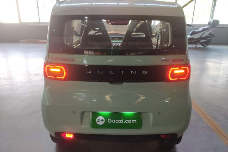 Used Wuling Hongguang MINIEV 2021 Macaron Fashion Model Lithium Iron Phosphate