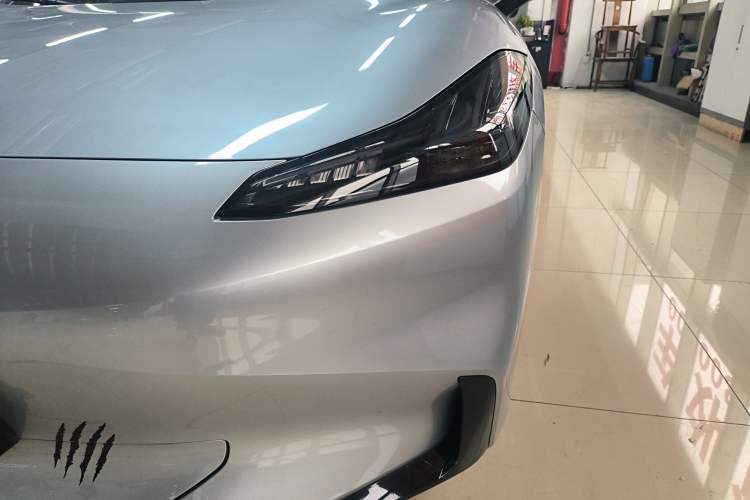 Used  GT 2023 560 Rear-Drive Seven-Wing Edition
