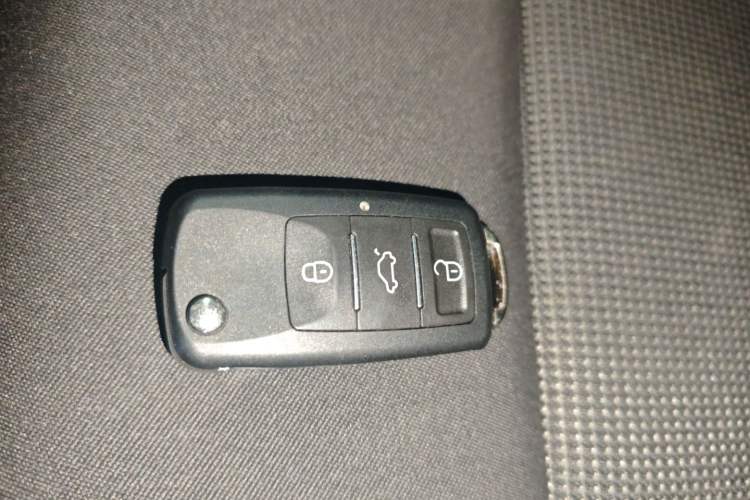 Used Volkswagen Jetta 2019 Dream Edition 1.5L Automatic Fashionable Version
