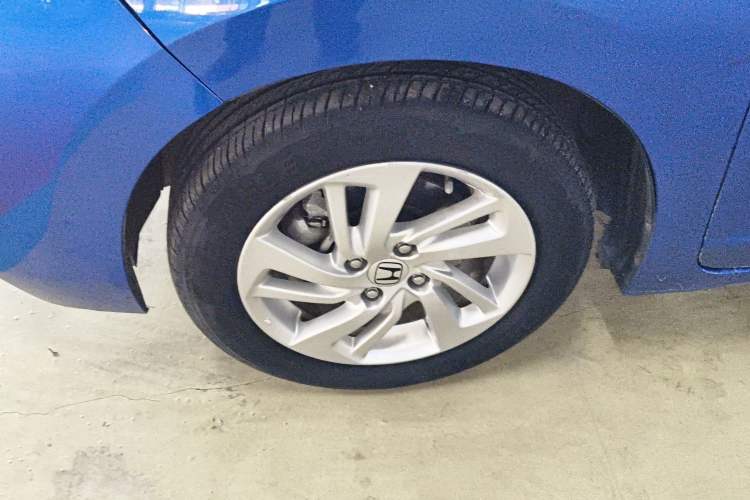 Used Honda Fit 2016 1.5L SES CVT Fashion Sunroof Edition