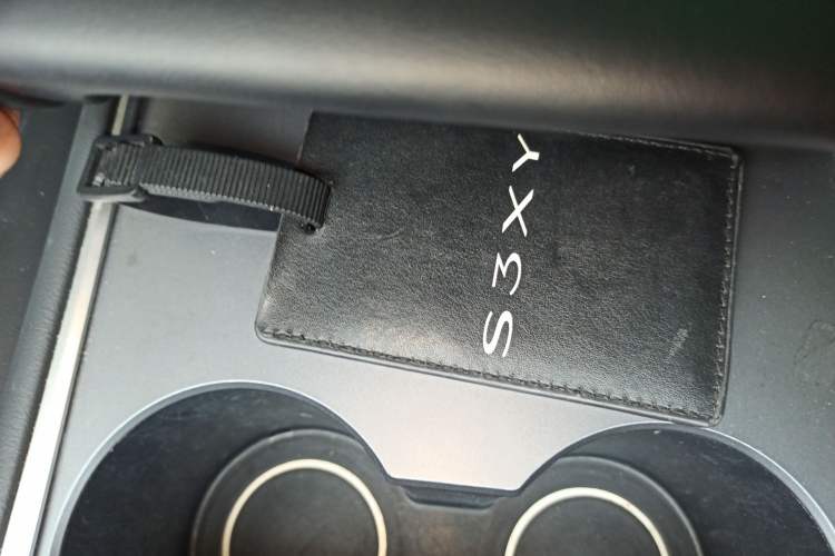 Used Tesla Model Y 2022 Rear-Wheel-Drive Version