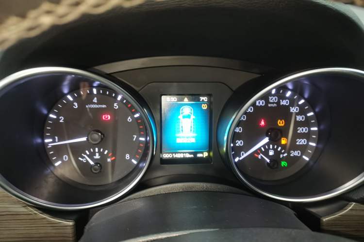 Used Haval H9 2016 2.0T Four-Wheel Drive Luxury 7-Seater
