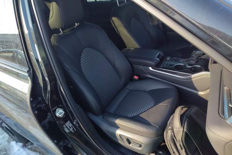 Used Toyota Crown Kluger 2022 2.0T Four-Wheel Drive Prestige Edition
