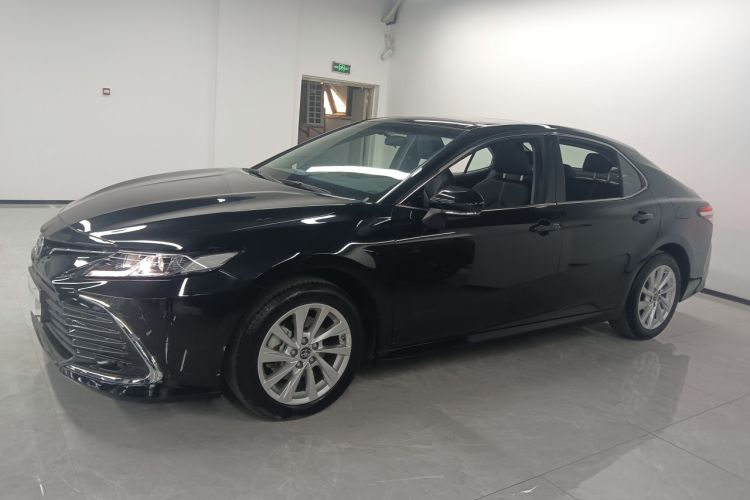 Used Toyota Camry 2023 2.0GVP Premier Edition
