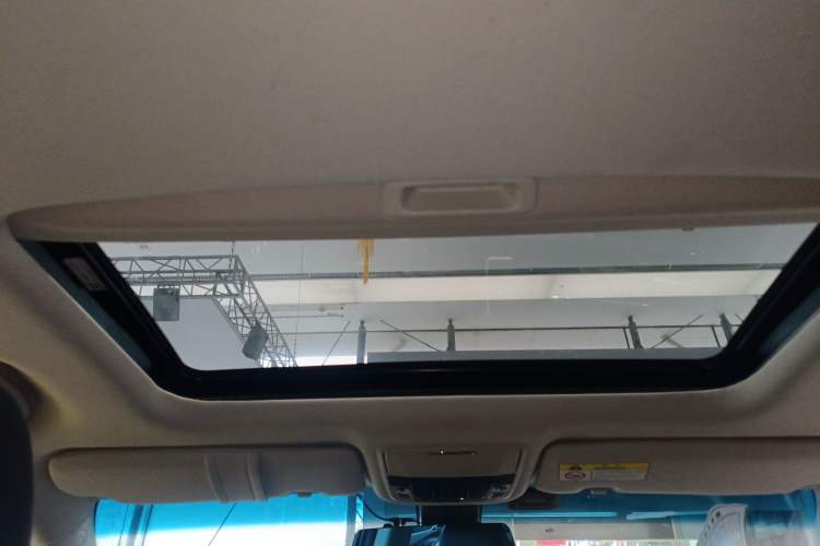 Used Honda Elysion 2019 2.0L Hybrid Supreme Edition
