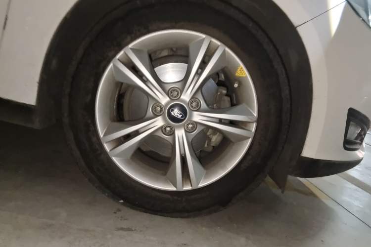 Used Ford Focus 2017 Hatchback 1.6L Manual Comfort Plus SmartDrive Edition