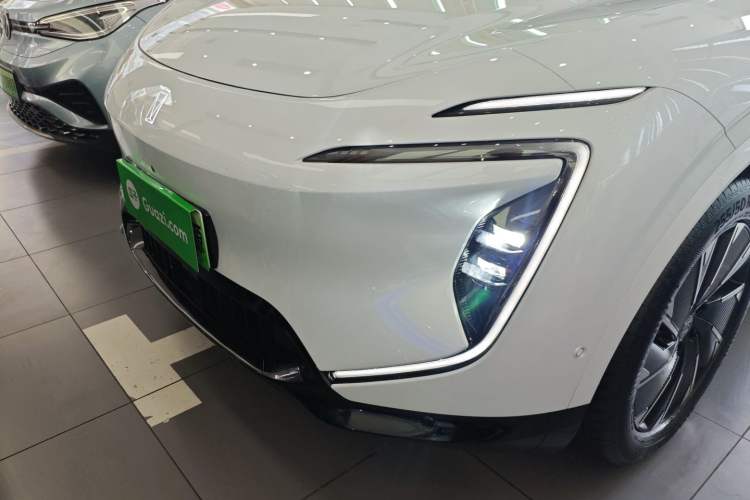 Used  07 2024 Pro+ All-Electric Version
