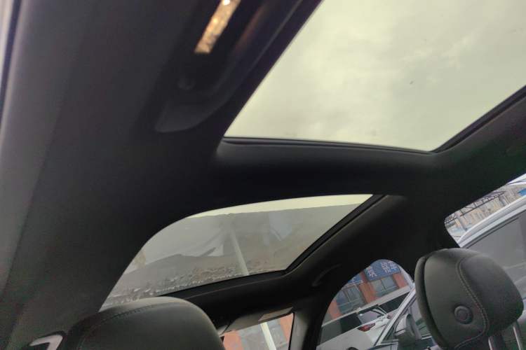 Used Mercedes-Benz GLC 2016 GLC 300 4MATIC Dynamic Model
