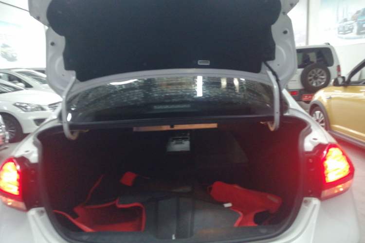 Used Suzuki Alivio 2015 1.6L Automatic Luxury Model