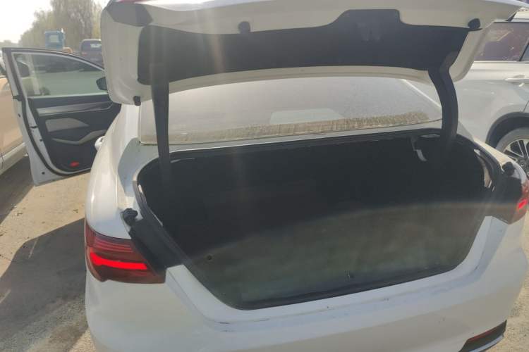 Used Geely Auto Binray 2018 14T CVT Colorful Edition
