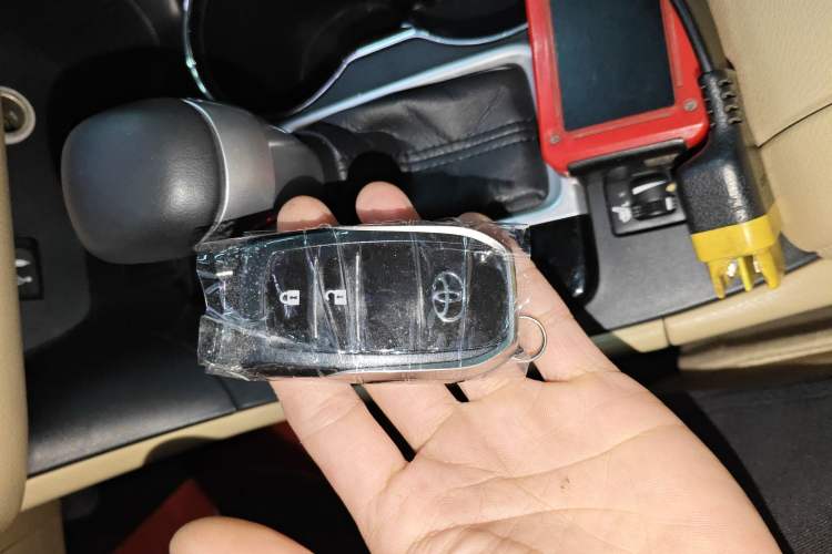 Used Toyota Highlander 2015 2.0T Two-Wheel Drive Luxury Edition 7 Seats
