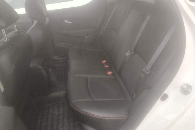 Used Nissan Lannia 2016 1.6L CVT Smart Cool Edition
