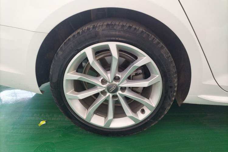 Used Audi A4L 2017 40 TFSI Style Edition
