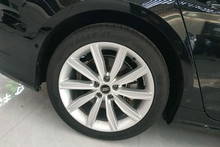 Used Audi A6L 2023 Revised 45 TFSI Prestige Dynamic Edition
