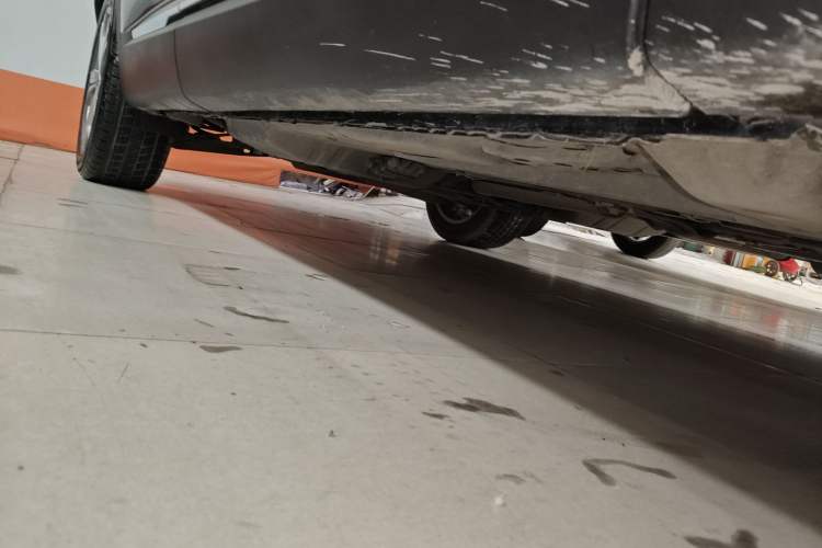 Used Buick Envision 2021 Encore Plus 652T Five-Seat All-Wheel-Drive Luxury Model
