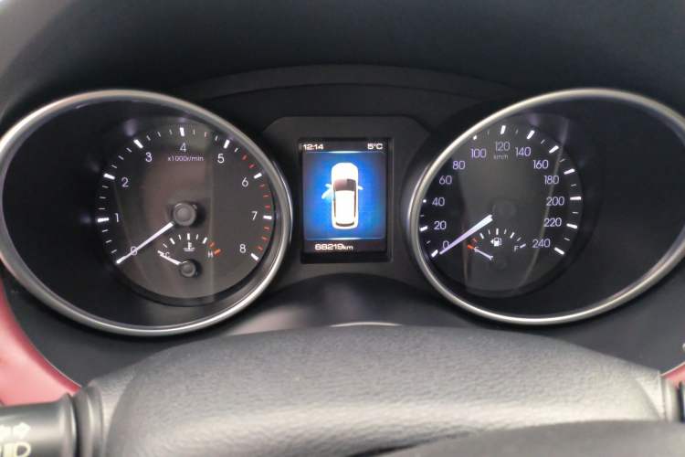 Used Haval H6 Coupe 2018 Red-Label 1.5T Automatic Two-Wheel Drive Luxury Model