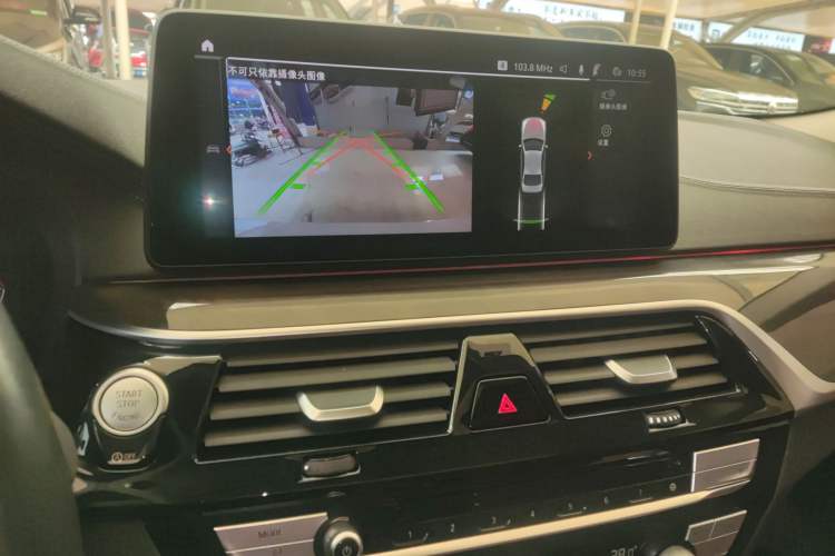 Used BMW 5 Series 2021 525Li Luxury Package
