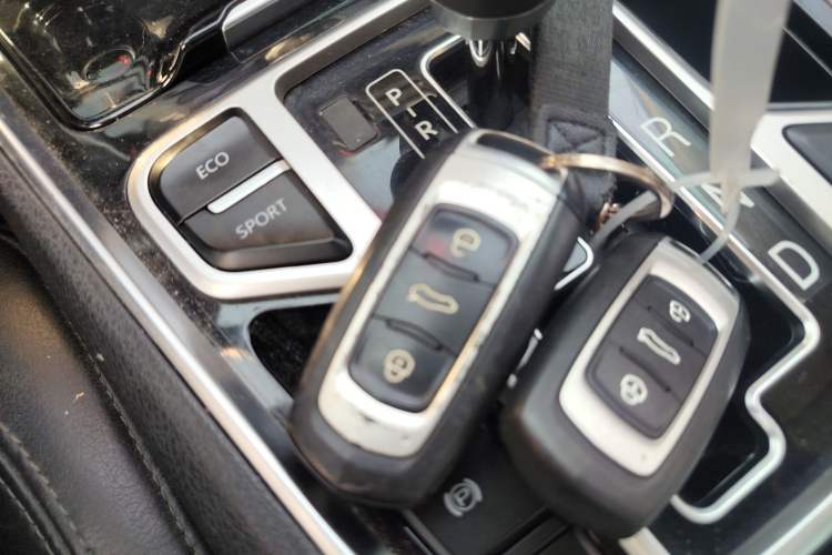 Used Geely Auto Emgrand GT 2015 1.8T Premium Model
