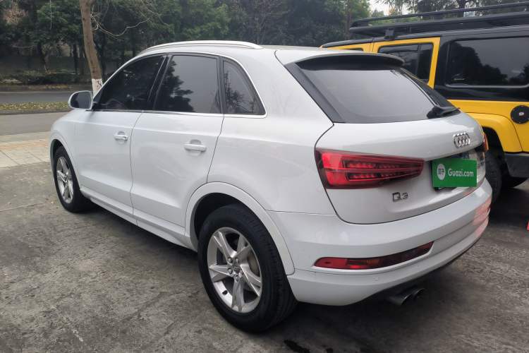 Used Audi Q3 2017 35 TFSI Fashion Model
