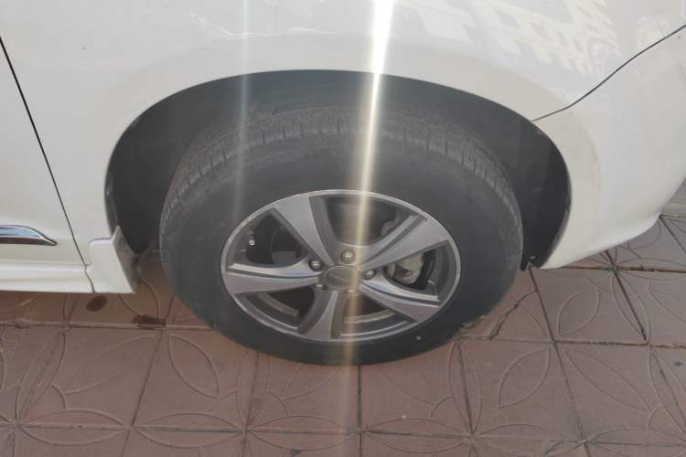 Used Haval H6 2015 Upgraded Model 1.5T Manual Two-Wheel Drive Elite Version
