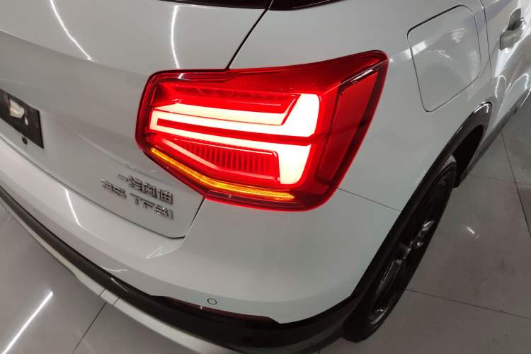 Used Audi Q2L 2021 35 TFSI Fashion Dynamic Model