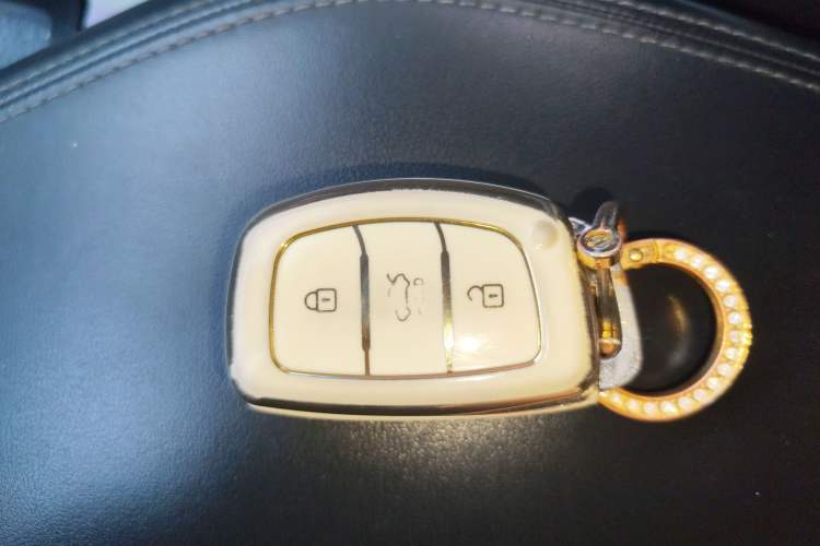 Used Hyundai Tucson 2019 280TGDi Dual-Clutch Two-Wheel Drive Smart Connect Version China V Standard
