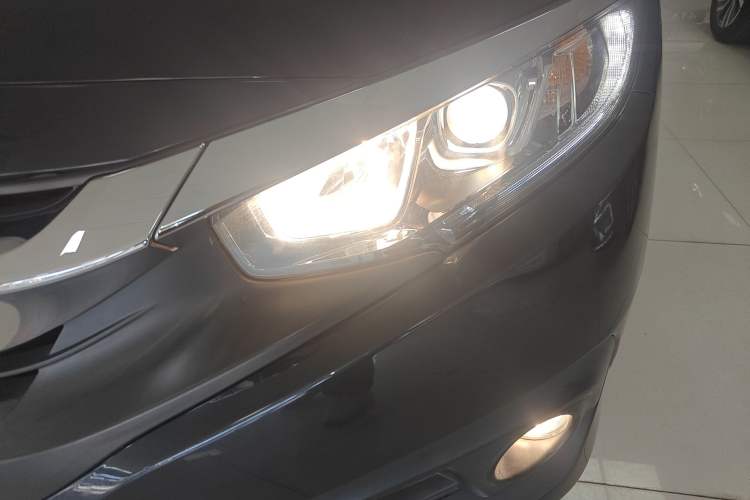 Used Honda Civic 2016 180TURBO CVT Comfort Version
