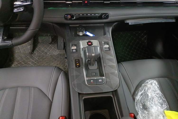 Used GAC Trumpchi EMPOW 2024 270T DCT Yingbao S Edition