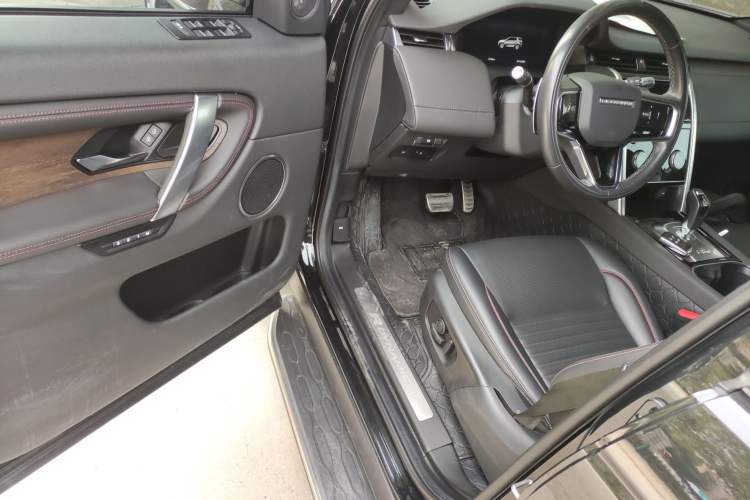 Used Land Rover Discovery Sport 2022 249 PS R-Dynamic SE Performance Tech Edition 5 Seats
