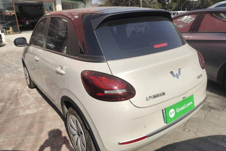 Used Wuling Bingo 2023 333 km Enjoyment Version
