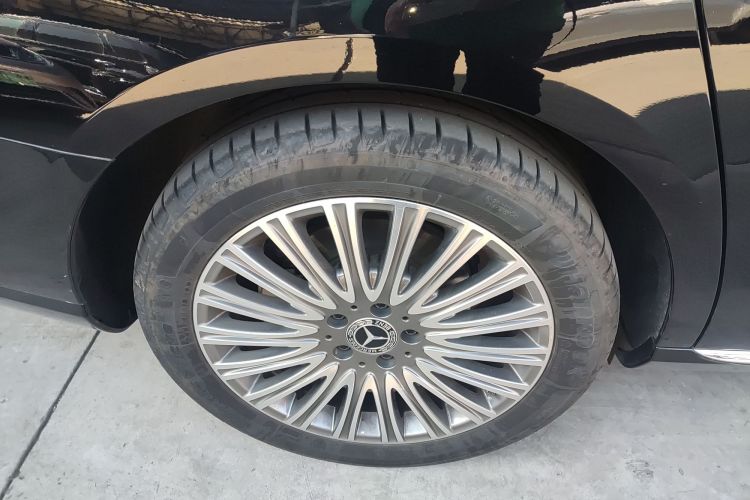 Used Mercedes-Benz E-Class 2021 Facelift E 300 L Stylish Edition