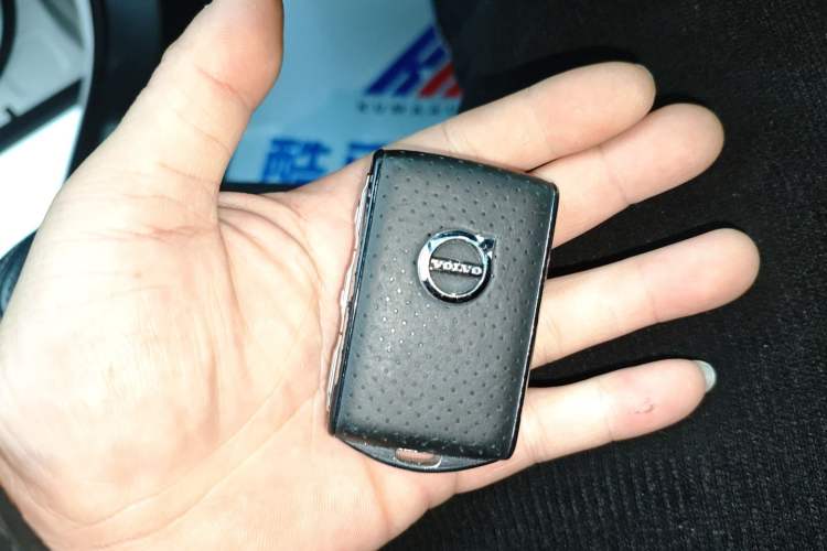 Used Volvo XC60 2018 T5 4x4 Smart & Sporty Edition