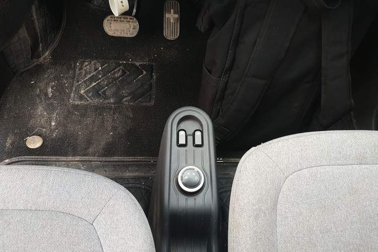 Used Wuling Hongguang MINIEV 2022 Macaron Premium Model – Lithium Iron Phosphate