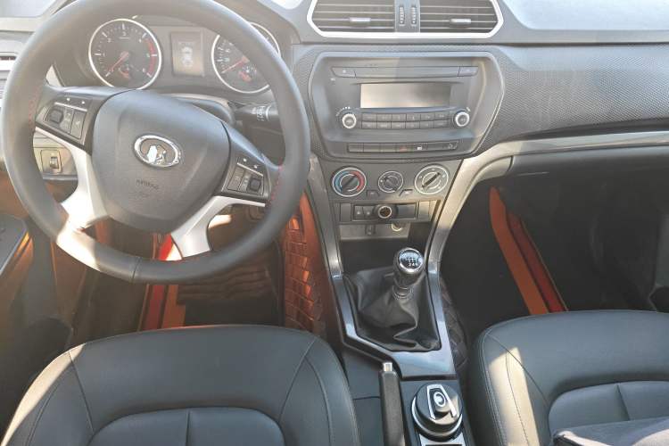 Used Great Wall Wingle 5 2021 2.0T Diesel Two-Wheel Drive Elite Version Big Double Cab China VI Standard GW4D20M