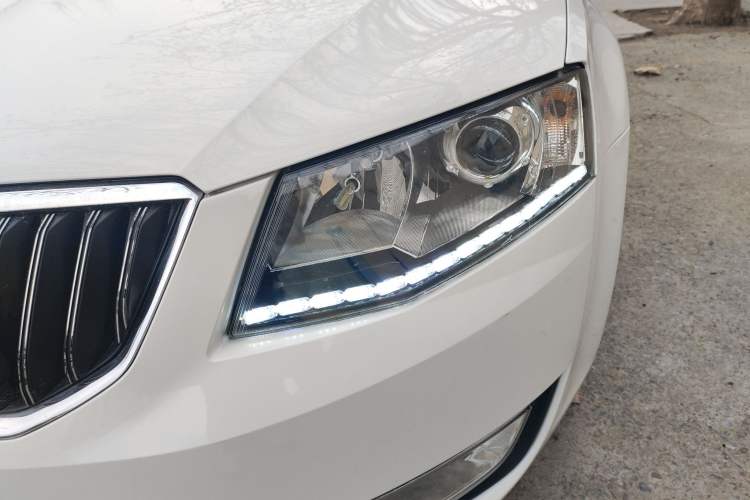 Used Skoda Octavia 2016 1.6L Automatic Chuanxing Edition
