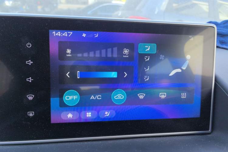 Used ORA White Cat 2020 305 km Luxury Version
